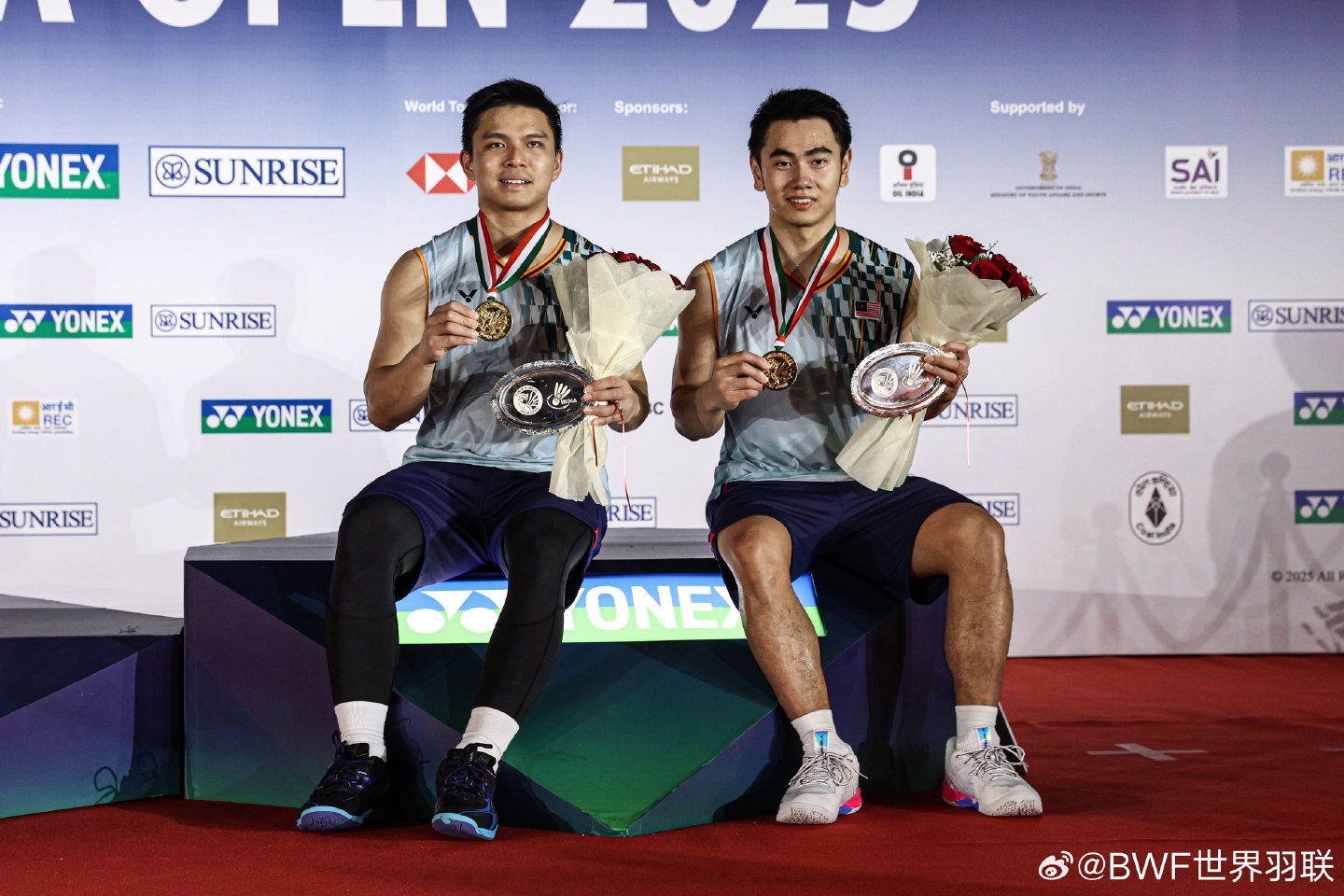 英格兰羽毛球队鏖战印度羽毛球队,安赛龙统治全场 英格兰羽毛球队鏖战印度羽毛球队,安赛龙统治全场