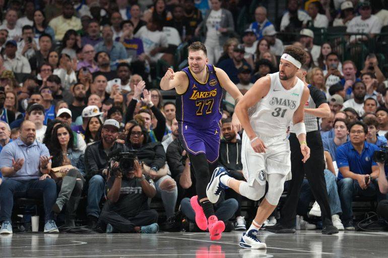 加拿大男篮碾压意大利男篮，东契奇绝境逆转的简单介绍