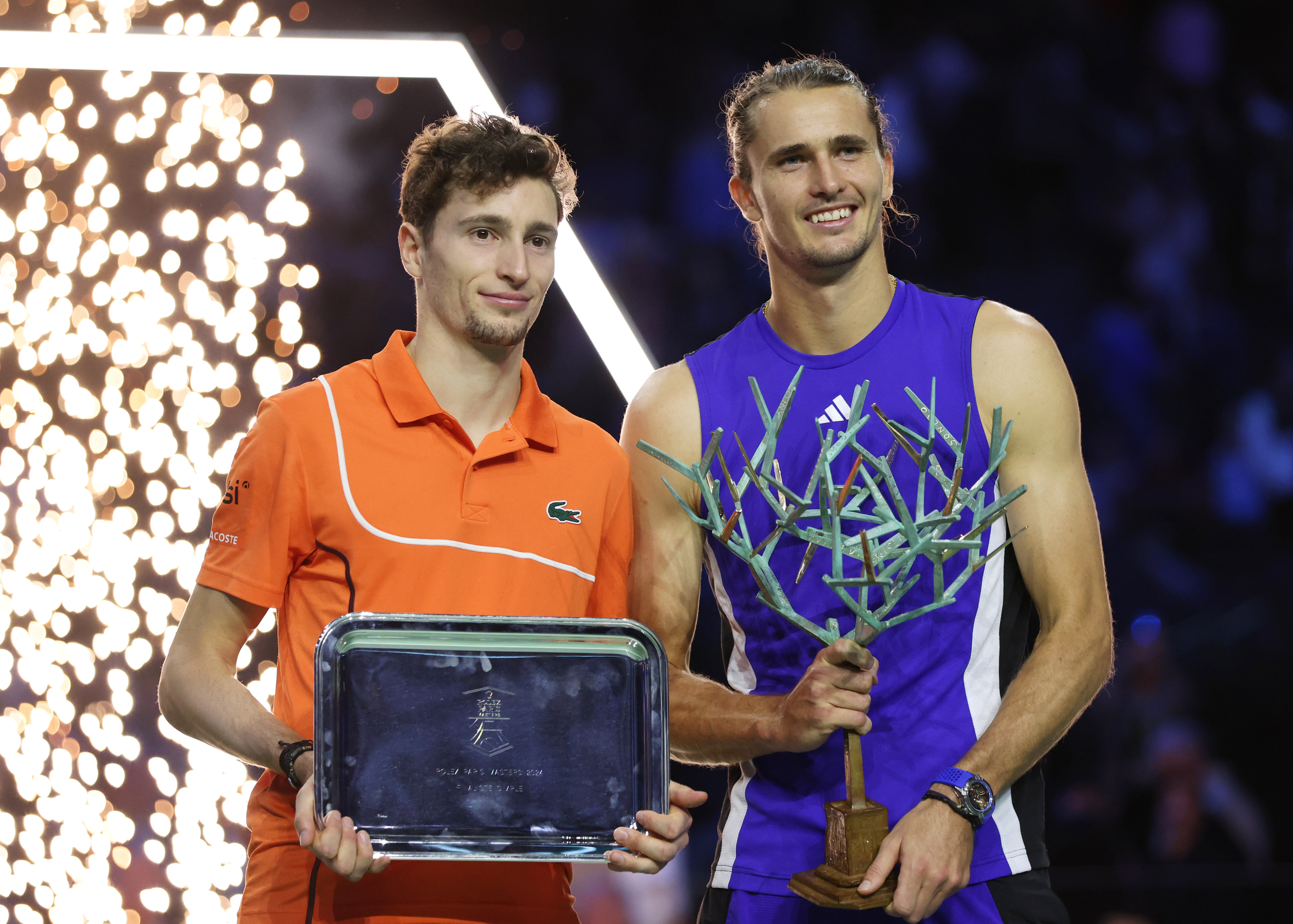 关于拉沃尔杯碾压法网,兹维列夫统治全场的信息 关于拉沃尔杯碾压法网,兹维列夫统治全场的信息