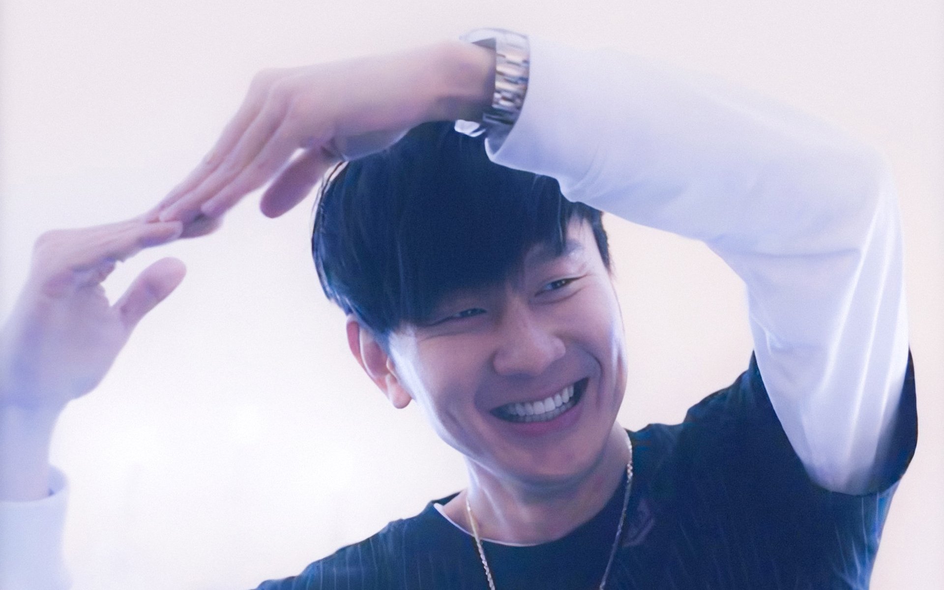 火焰斗士与南方之星，永不落幕的争冠交响曲